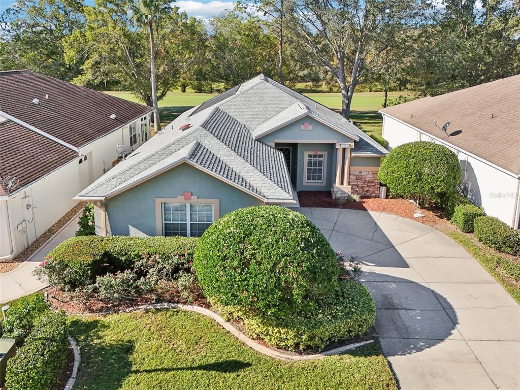 Picture of 8001 Arcadian Court, Mount Dora, FL 32757