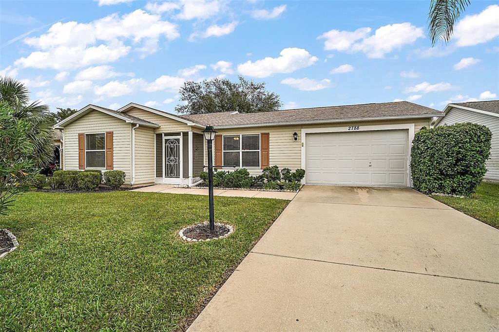 Picture of 2788 Privada Drive, The Villages, FL 32162