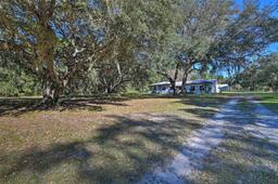 Picture of 40412 County Road 439, Umatilla, FL 32784