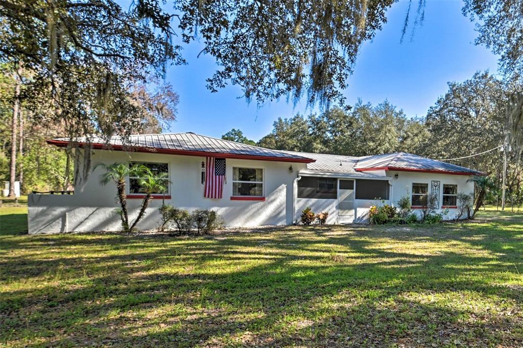 Picture of 40412 County Road 439, Umatilla, FL 32784