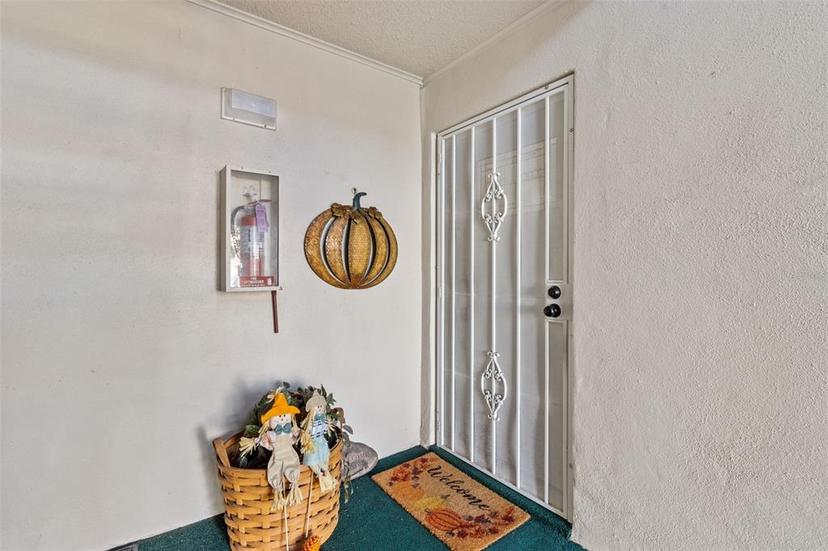 Picture of 3970 37Th Street S Unit 14, St Petersburg FL 33711