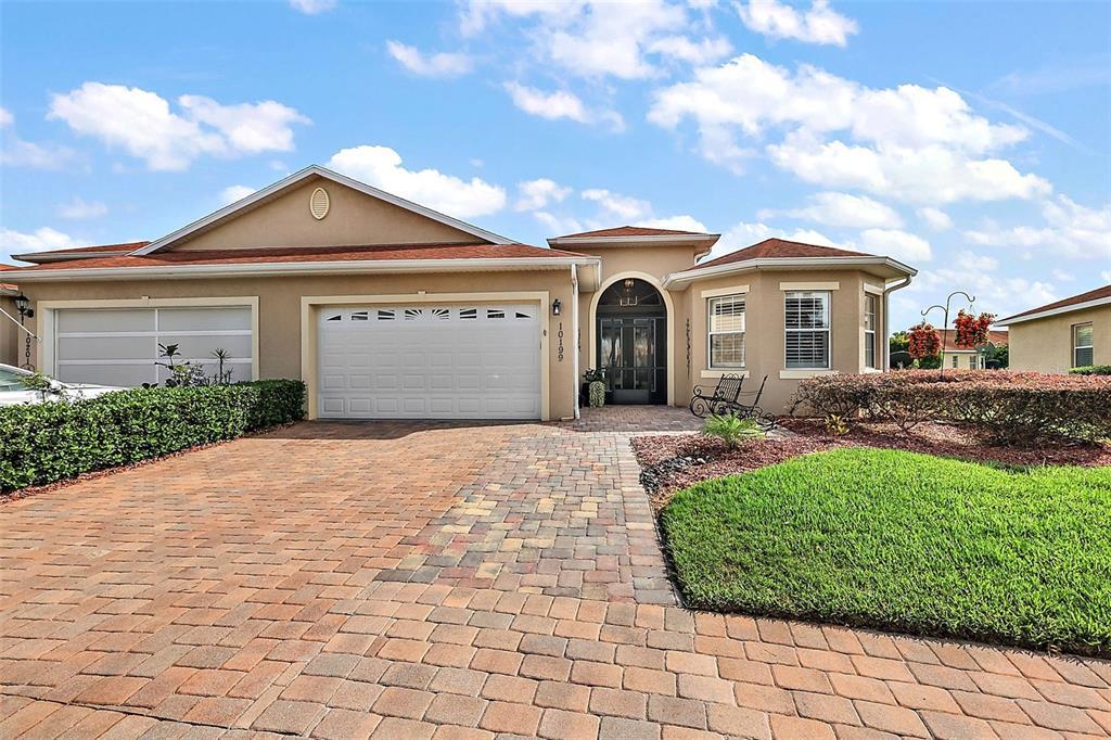 Picture of 10199 Mainsail Drive, Oxford, FL 34484