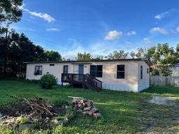 Picture of 10063 S Florida Avenue, Hampton, FL 32044