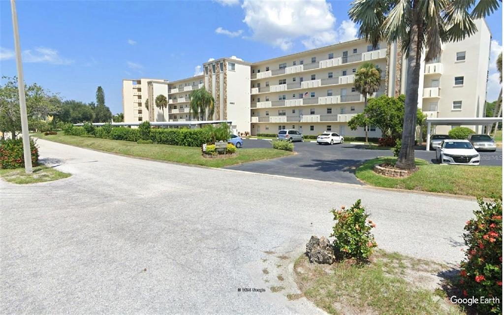 Picture of 4080 Ironwood Circle Unit 306C, Bradenton, FL 34209