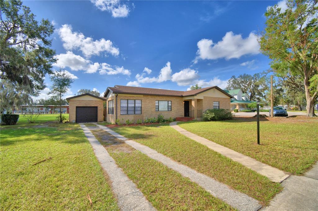 Picture of 312 E Broadway, Fort Meade, FL 33841