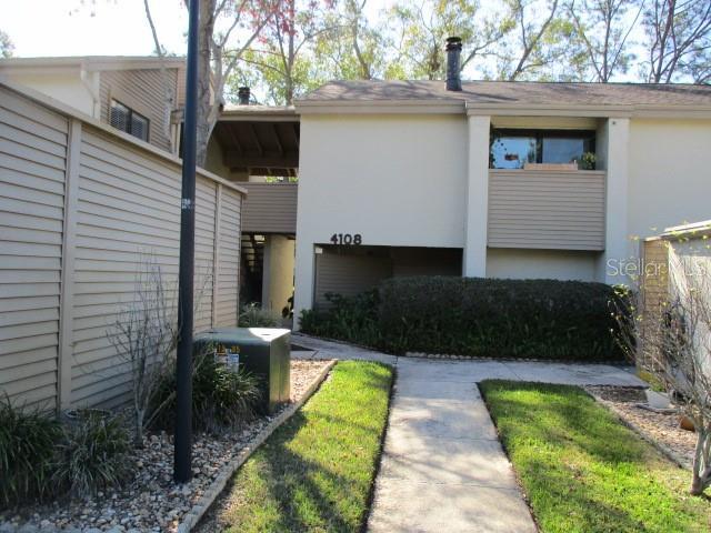 Picture of 4108 Pinelake Lane Unit 102, Tampa, FL 33618