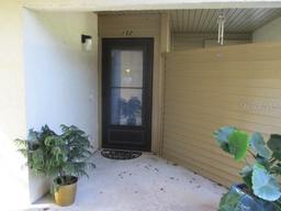 Picture of 4108 Pinelake Lane Unit 102, Tampa, FL 33618