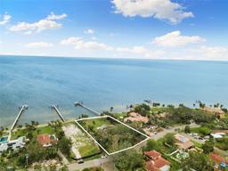 Picture of 6200 Bahama Shores Drive S, St Petersburg, FL 33705