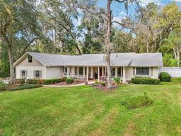 Picture of 9222 SW 1St Place, Gainesville, FL 32607