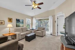 Picture of 1642 Hammocks Avenue Unit 2001, Lutz, FL 33549