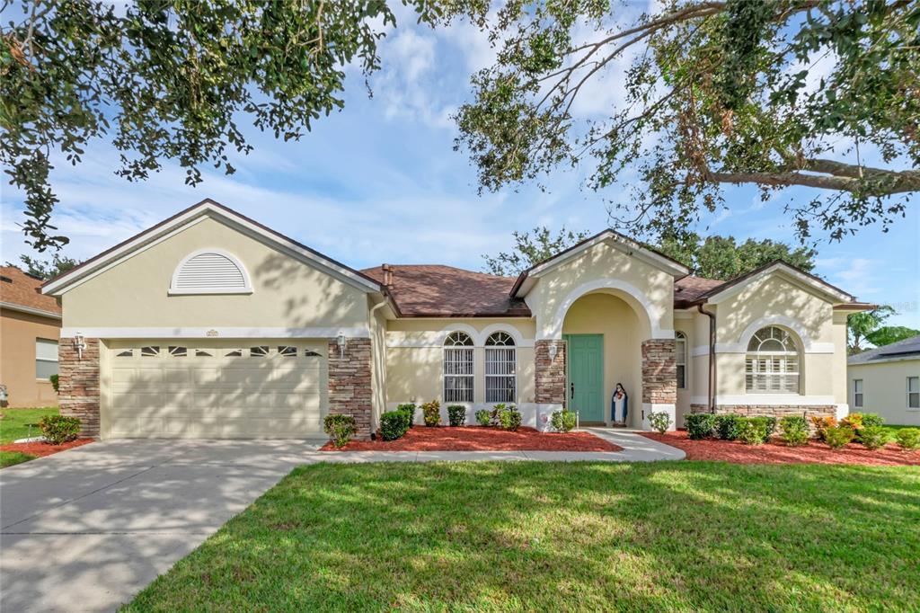 Picture of 2707 Valiant Drive, Clermont, FL 34711