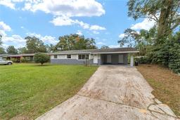 Picture of 2101 SW 41St Court, Ocala, FL 34474