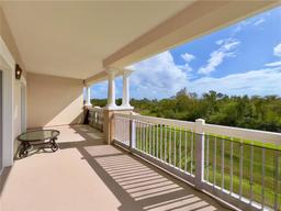 Picture of 7612 Cabana Court Unit 303, Reunion, FL 34747