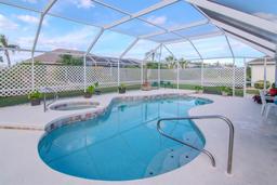 Picture of 2467 E Del Webb Boulevard, Sun City Center, FL 33573