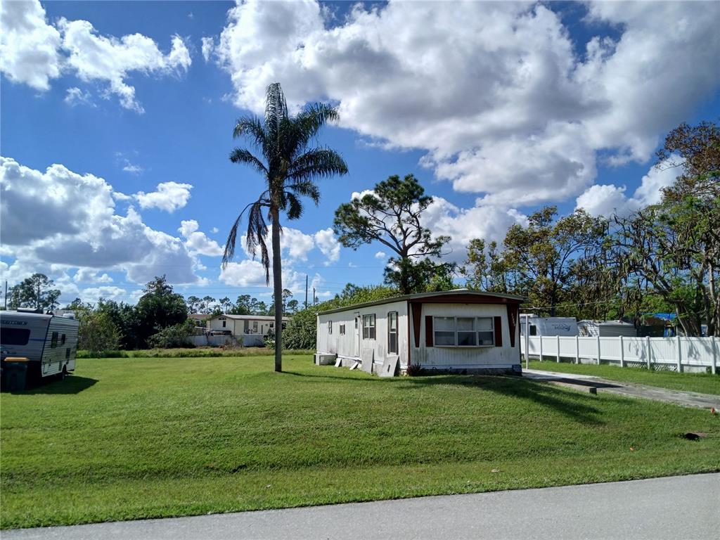 Picture of 11265 Pineapple Road, Punta Gorda, FL 33955