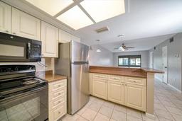 Picture of 12900 Vonn Road Unit A202, Largo, FL 33774