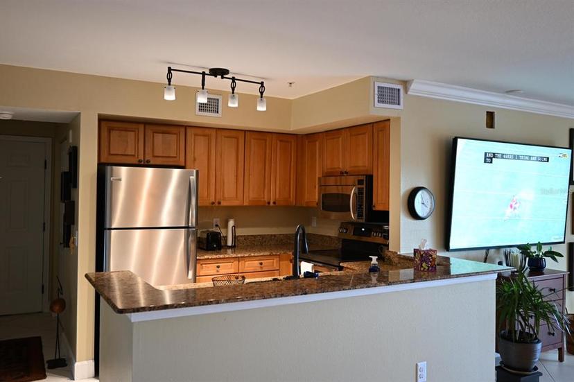 Picture of 2400 Feather Sound Drive Unit 527, Clearwater FL 33762