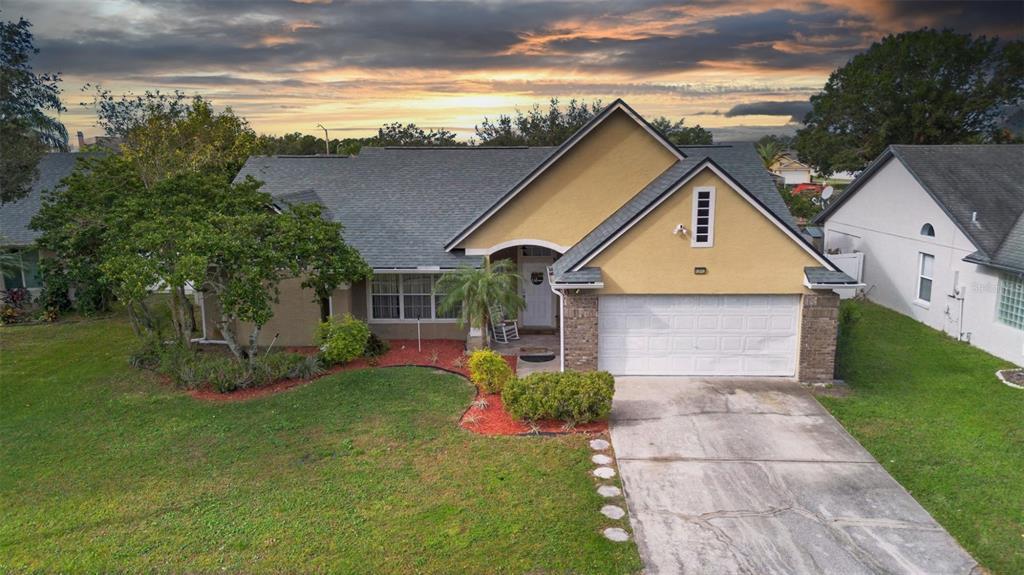 Picture of 12512 Tillingham Court Sw, Orlando, FL 32837