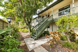 Picture of 1519 Pelican Point Drive Unit 292, Sarasota, FL 34231