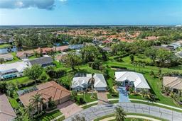 Picture of 316 Roseling Circle, Venice, FL 34293