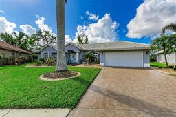 Picture of 316 Roseling Circle, Venice, FL 34293