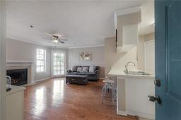 Picture of 1000 Horatio Street W Unit 129, Tampa, FL 33606