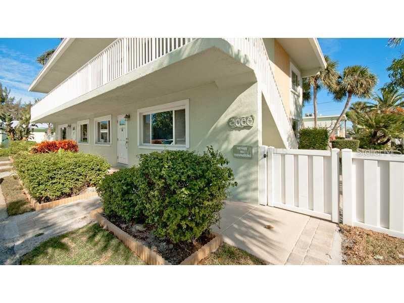 Picture of 3000 Gulf Drive Unit 6, Holmes Beach, FL 34217