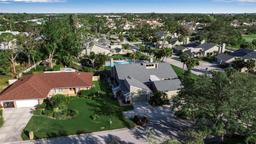 Picture of 3410 Avenida Madera Unit B, Bradenton, FL 34210