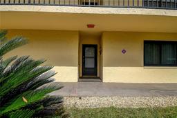 Picture of 12300 Vonn Road Unit 9105, Largo, FL 33774