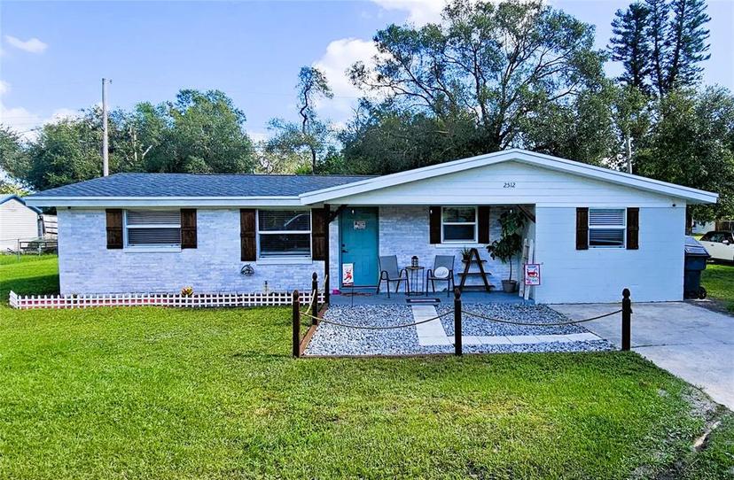 Picture of 2512 Edmond Circle, Auburndale FL 33823