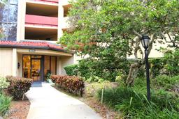 Picture of 3076 Eastland Boulevard Unit 106, Clearwater, FL 33761