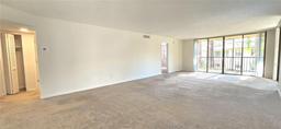 Picture of 3076 Eastland Boulevard Unit 106, Clearwater, FL 33761