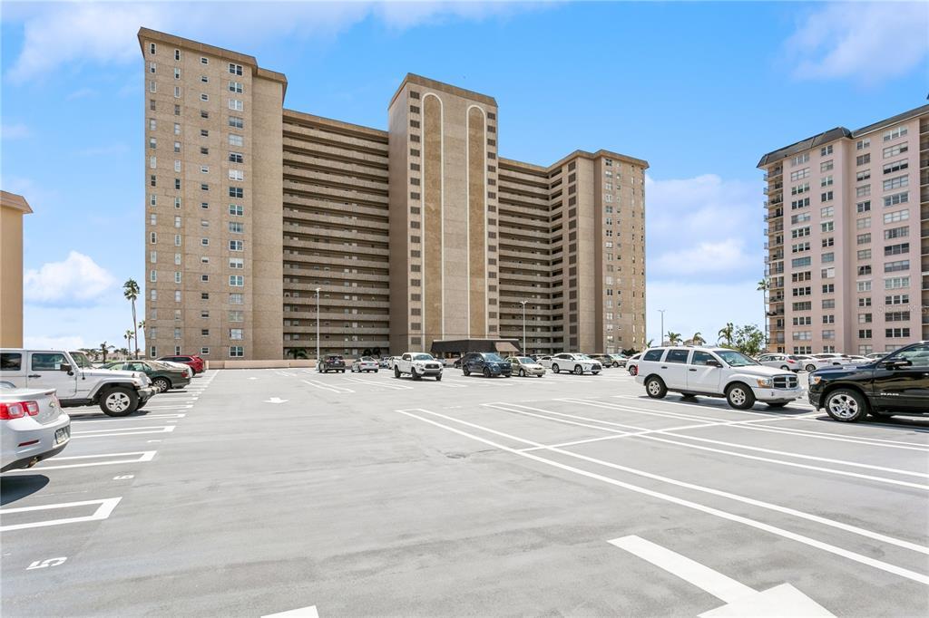 Picture of 5200 Brittany Drive S Unit 1708, St Petersburg, FL 33715