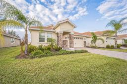 Picture of 8907 Fallen Oak Drive, Davenport, FL 33897