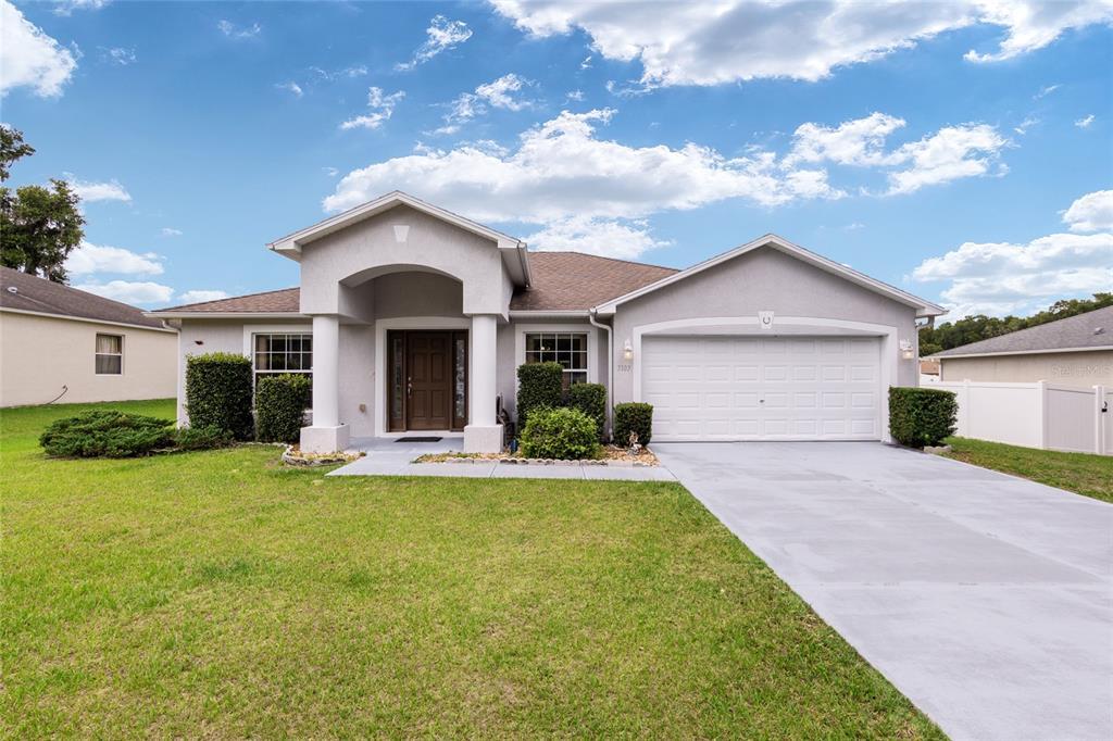 Picture of 3107 NE 24 Place, Ocala, FL 34470