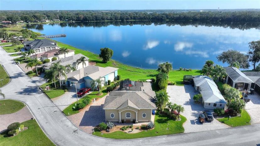 Picture of 652 Meandering Way, Polk City FL 33868