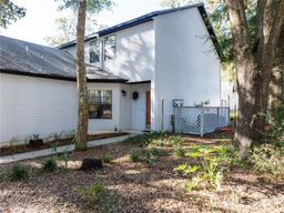 Picture of 914 NW 42Nd Terrace, Gainesville, FL 32605