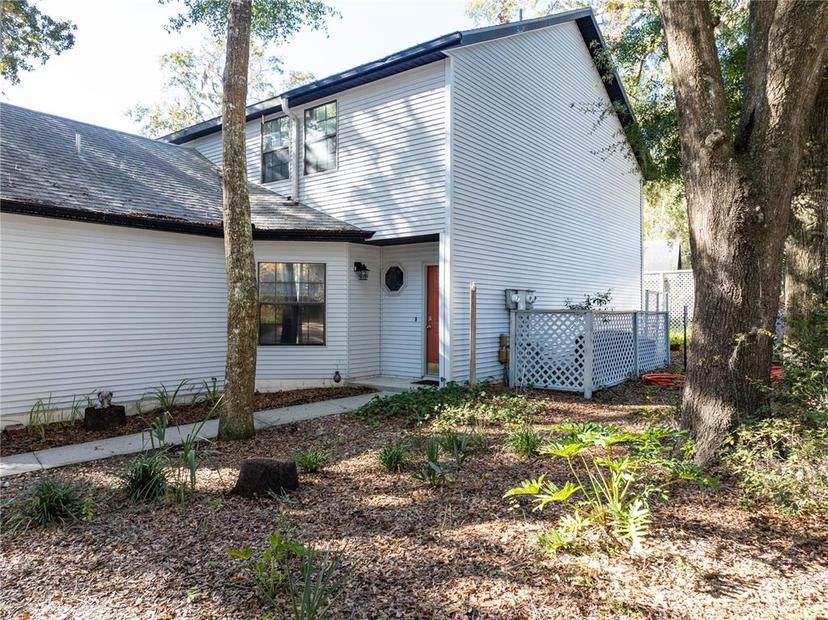 Picture of 914 NW 42Nd Terrace, Gainesville FL 32605