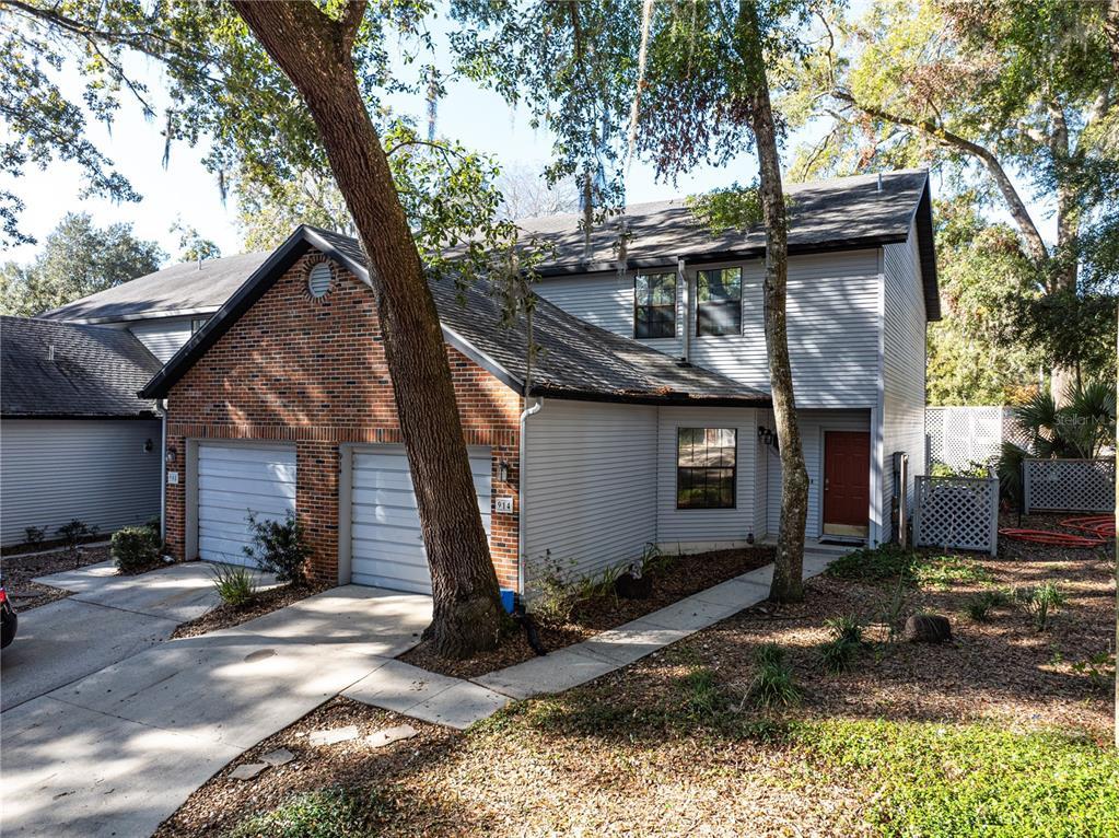 Picture of 914 NW 42Nd Terrace, Gainesville, FL 32605