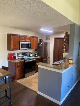 Picture of 2030 Cascades Boulevard Unit 302, Kissimmee, FL 34741