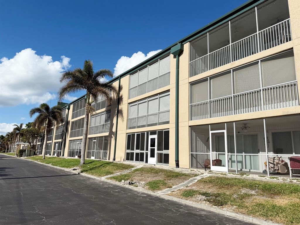 Picture of 150 Harborside Avenue Unit 326, Punta Gorda, FL 33950