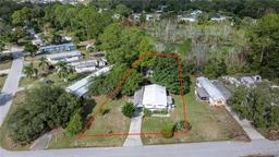 Picture of 12145 Lakeview Drive, Leesburg, FL 34788