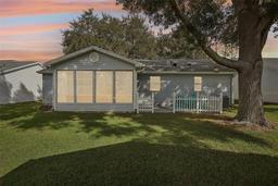 Picture of 520 Valencia Place, Lady Lake, FL 32159