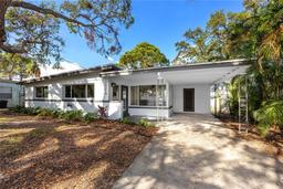 Picture of 10214 66Th Avenue, Seminole, FL 33772