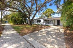 Picture of 10214 66Th Avenue, Seminole, FL 33772