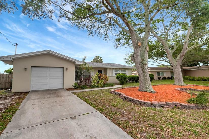 Picture of 3972 Harbor Hills Drive, Largo FL 33770