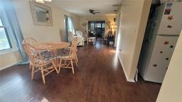 Picture of 4924 Live Oak Cir Unit 115, Bradenton, FL 34207