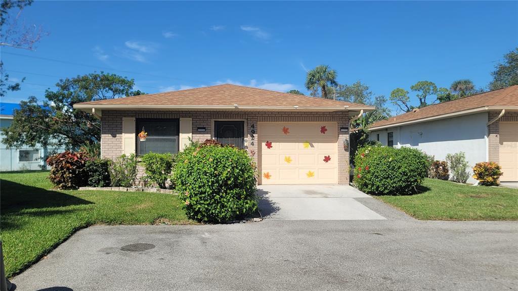 Picture of 4924 Live Oak Cir Unit 115, Bradenton, FL 34207