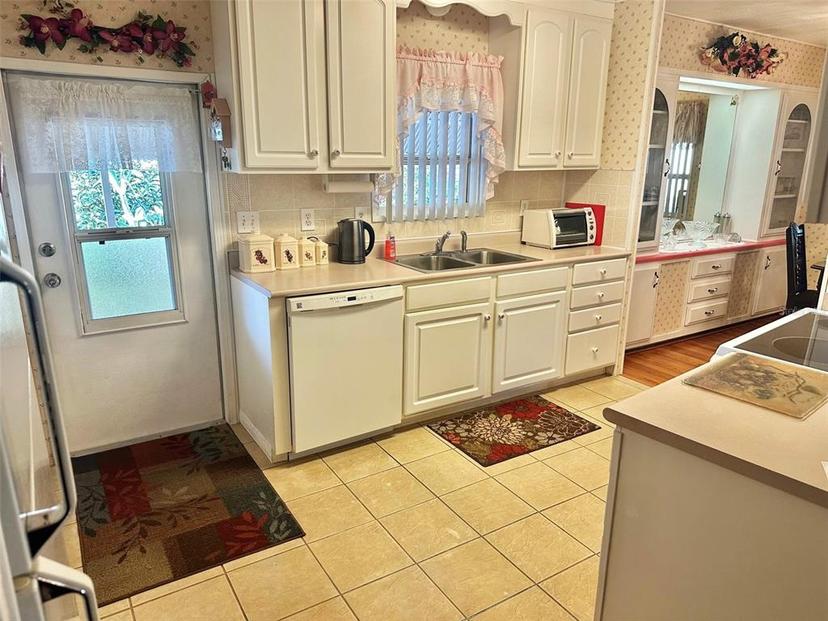 Picture of 9790 66Th Street N Unit 289, Pinellas Park FL 33782