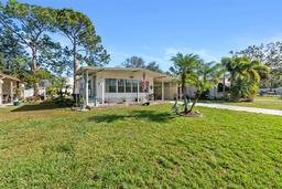 Picture of 8911 Sheldon West Drive, Tampa, FL 33626